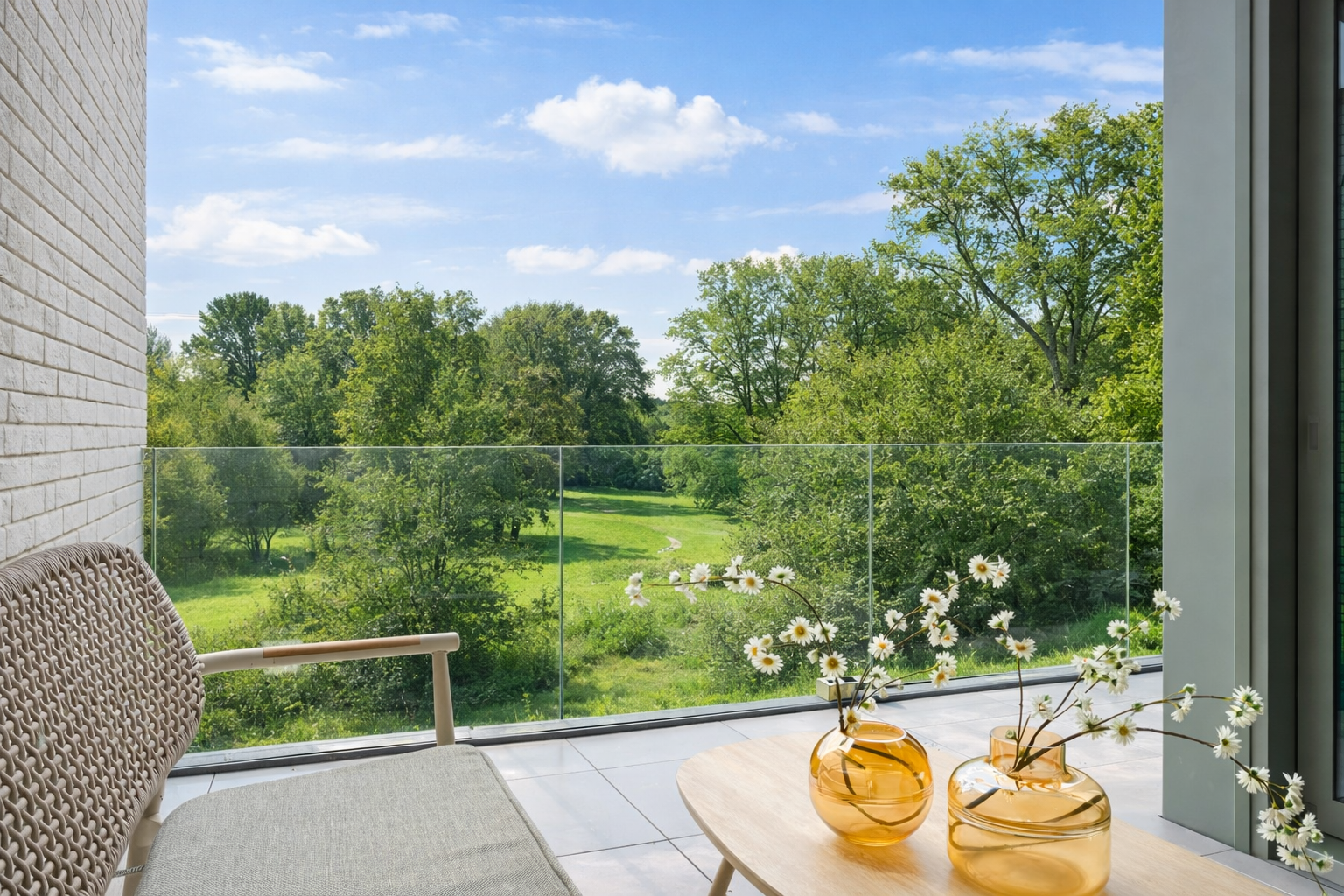Uitzicht vanaf het terras over het Parkbos — De Blaupoort